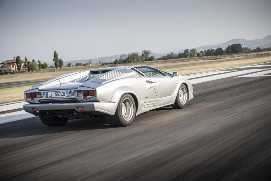  Lamborghini Countach 25th Anniversary 1988 года  (фото 26 из 78)